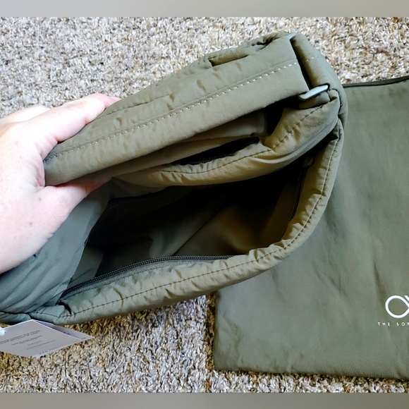 The Sophia Label Cosy Puffy Nylon Crossbody Bag in Pine- Olive Green - Picture 6 of 9